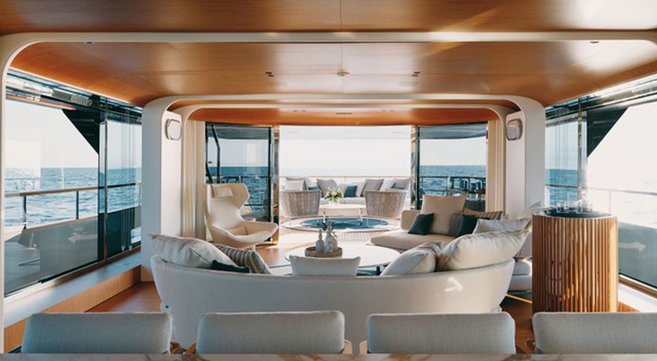 Motopanfilo 37M Benetti  | Design Lazzarini Pickering